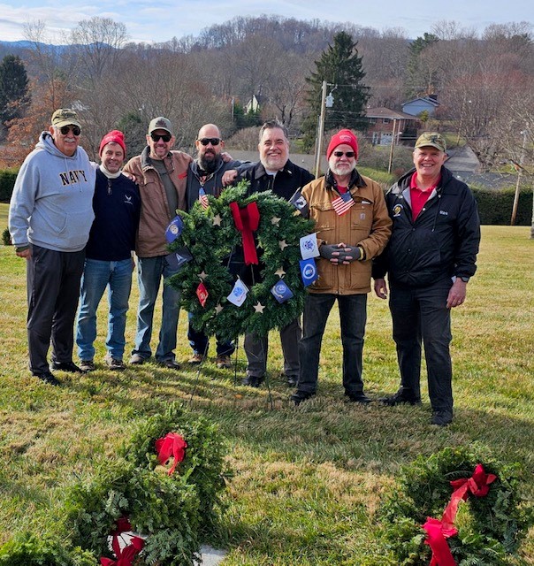 Wreaths-Group-Photo.jpg